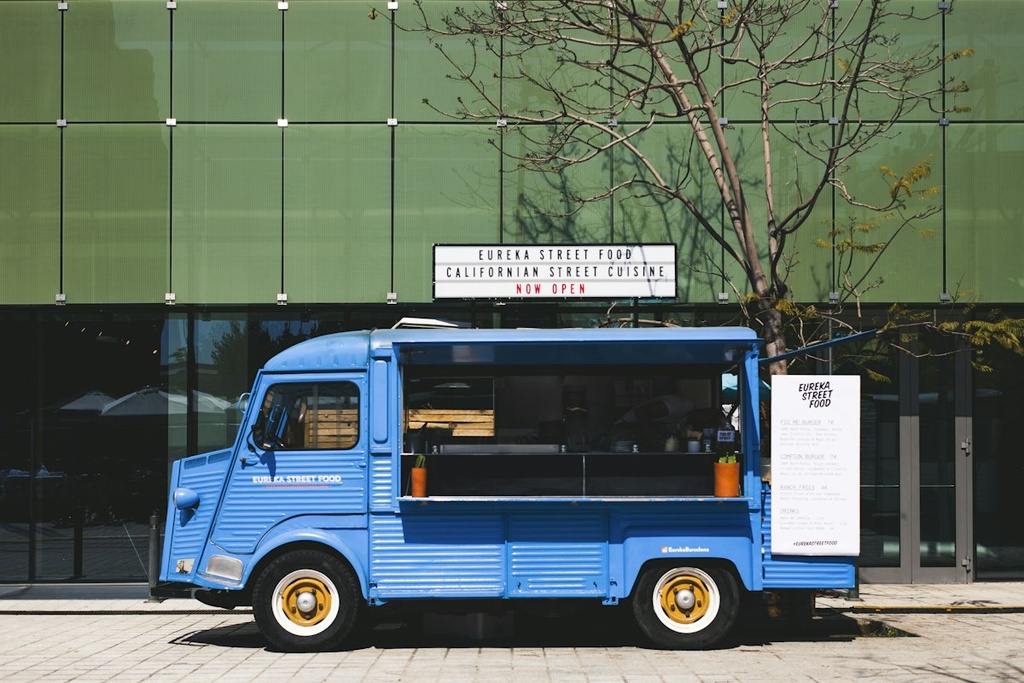 Food Truck – Feasibility Study (Basic, Arabic)